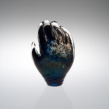 BJÖRN WECKSTRÖM, A GLASS SKULPTURE. Hand.Signed Weckström. Nuutajärvi, 1970s.