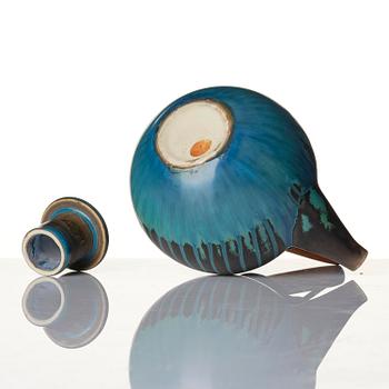 Stig Lindberg, a stoneware set of a teapot, a bowl and a goblet, Gustavsberg Studio 1969.