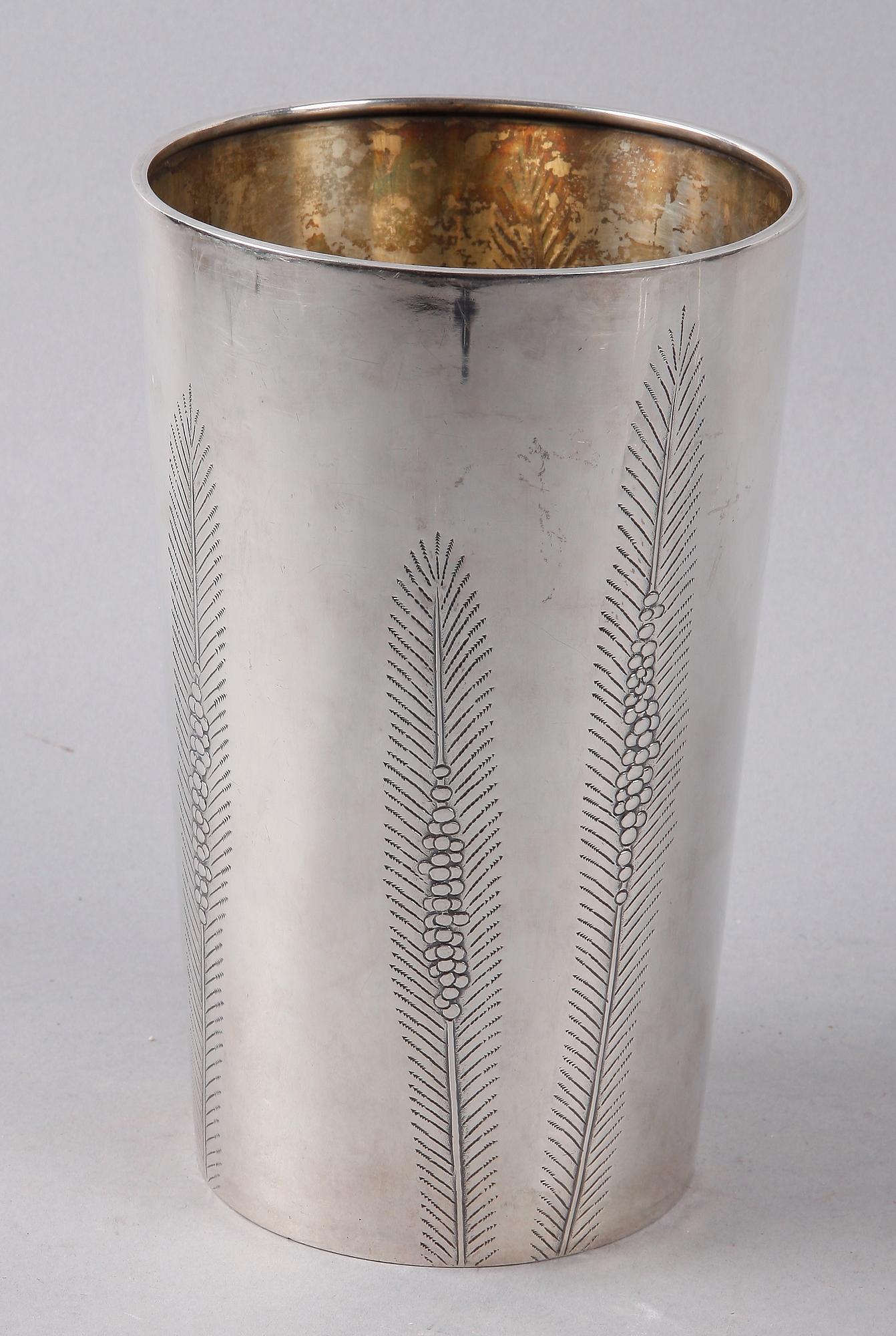 VAS, silver, WA Bolin Stockholm 1948. Vikt ca 790 gram.
