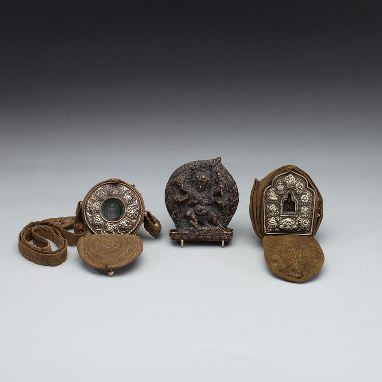 RESEIKONER, 2 st, "Ghau" och VOTIVBILD "Tsa-Tsa" 1900-tal.