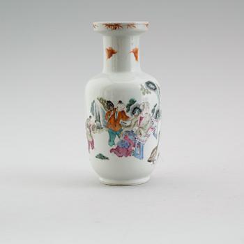 VAS, porslin, Kina, 1800-tal.