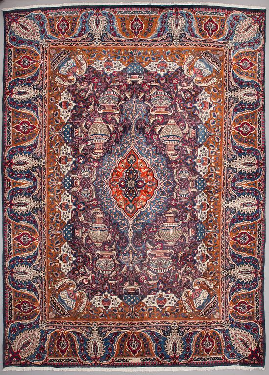 MATTA, Kashmar, 1900-talets slut, ca 418 x 292 cm.