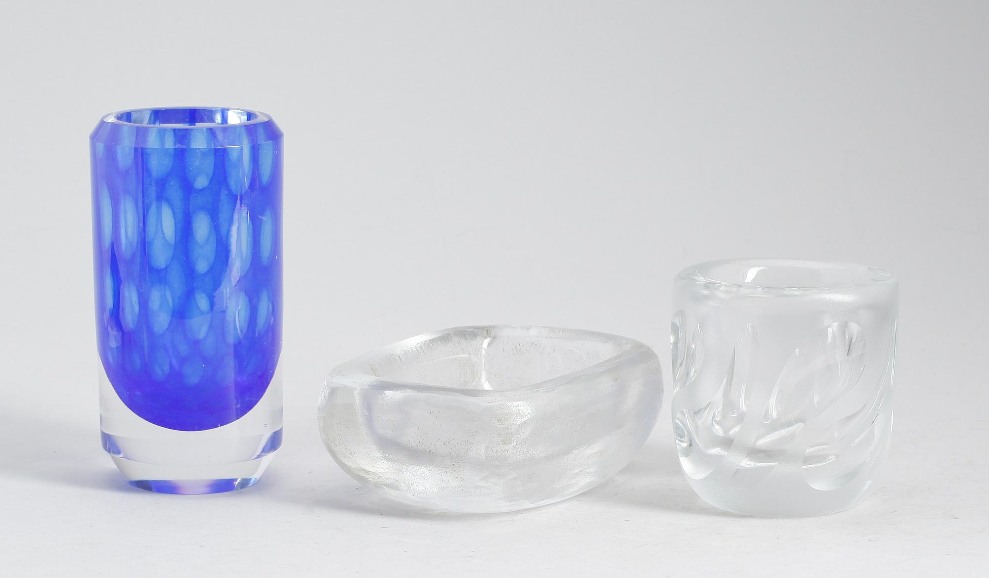 SKÅL OCH VASER, 3 delar, glas, Vicke Lindstrand, bla Kosta.