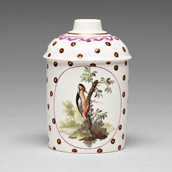 252. A Frankenthal tea caddy, 18th Century.