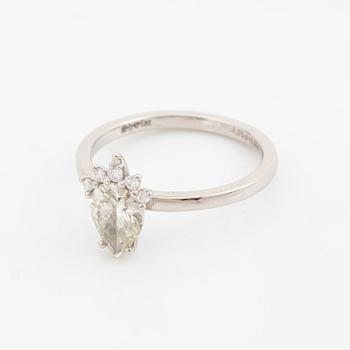 Pear shaped diamond ring.