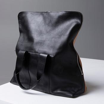 VÄSKA, "31 hour bag", Philip Lim.