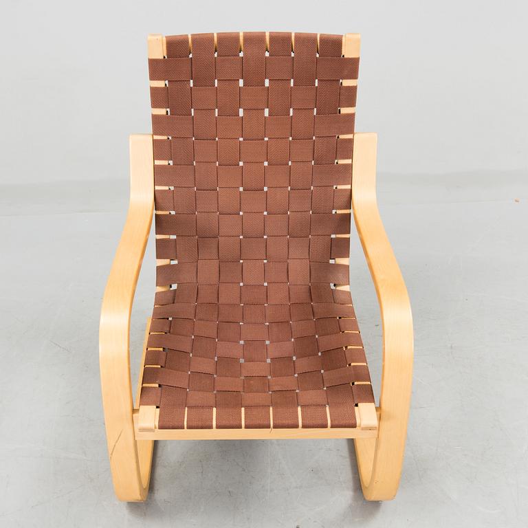 ALVAR AALTO, fåtölj, modell 406, Artek, Finland.