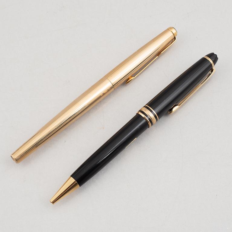 Pens 2 pcs, Montblanc and Parker.