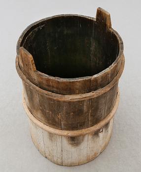 TRÄTUNNA, allmoge, 1800-talets första hälft.