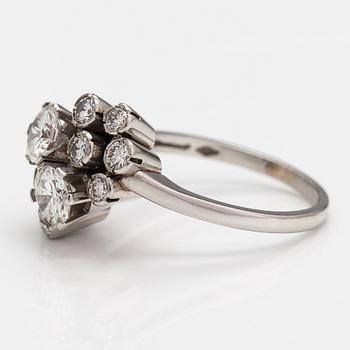 A TIllander, A platinum ring woth diamonds ca. 1.58 ct in total. Helsinki ,id 20th-century.