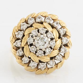 Brilliant- and eight cut diamond ring.
