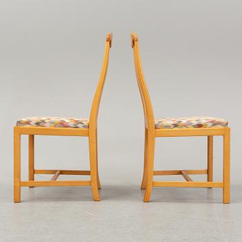 A Carl Malmsten 9-peice "Ambassaör" birch dining suite. Åfors Möbelfabrik.