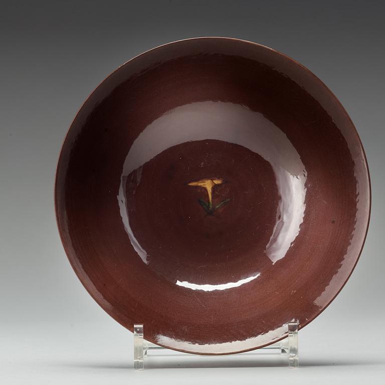 An aubergine coloured brinial bowl, Qing dynasty, Kangxi (1662-1722).