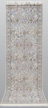 A runner, Figural Nain part silk so called 6LAA, ca 303 x 100 cm.