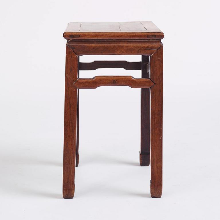 A small huali table/stool 'Fangdeng', Qing dynasty.