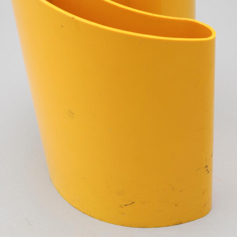 A 1970s "Deda" vase, designed by Giotto Stoppino for Heller.