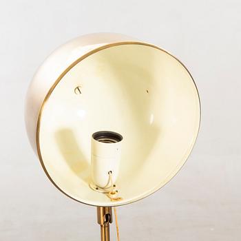 Golvlampa och bordslampa Bergboms 1900-talets senare del mässing.