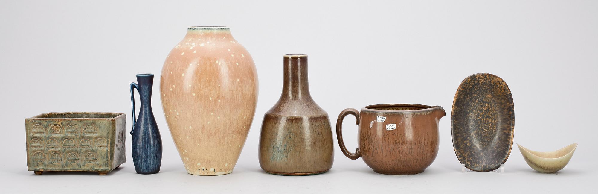 PARTI KERAMIK, stengods, 7 delar, bla Gunnar Nylund, Rörstrand, 1900-tal.