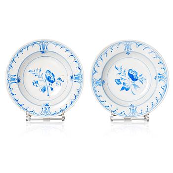 415. A pair of Swedish faience dishes, Rörstrand, 18th Century.