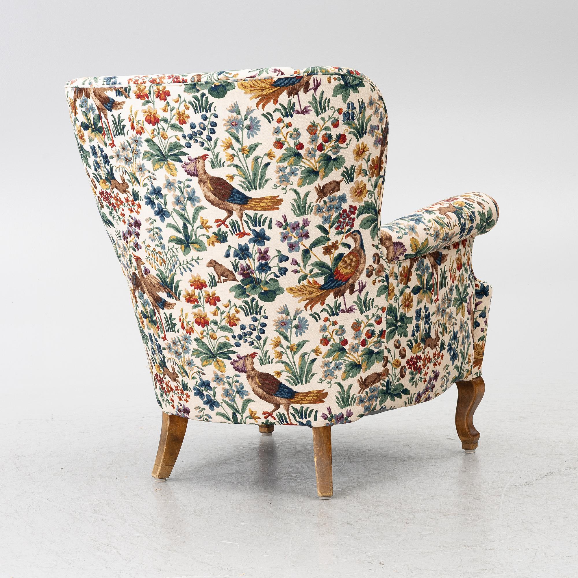 Armchair, first half of the 20th century.