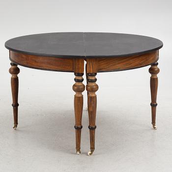 Dining table, late 19th Century.