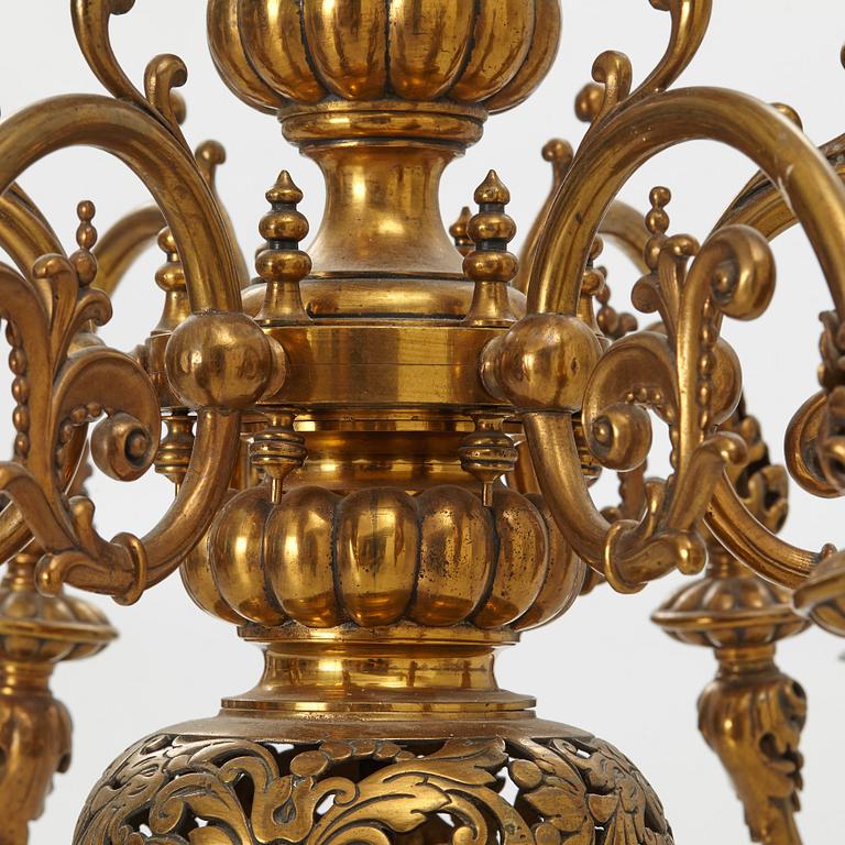 A Baroque style chandelier, around 1900.