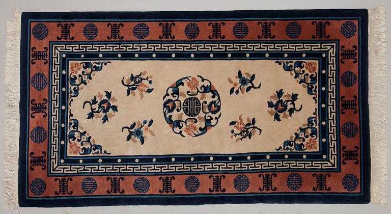 MATTA, old, Kina. Ca 170x94 cm.