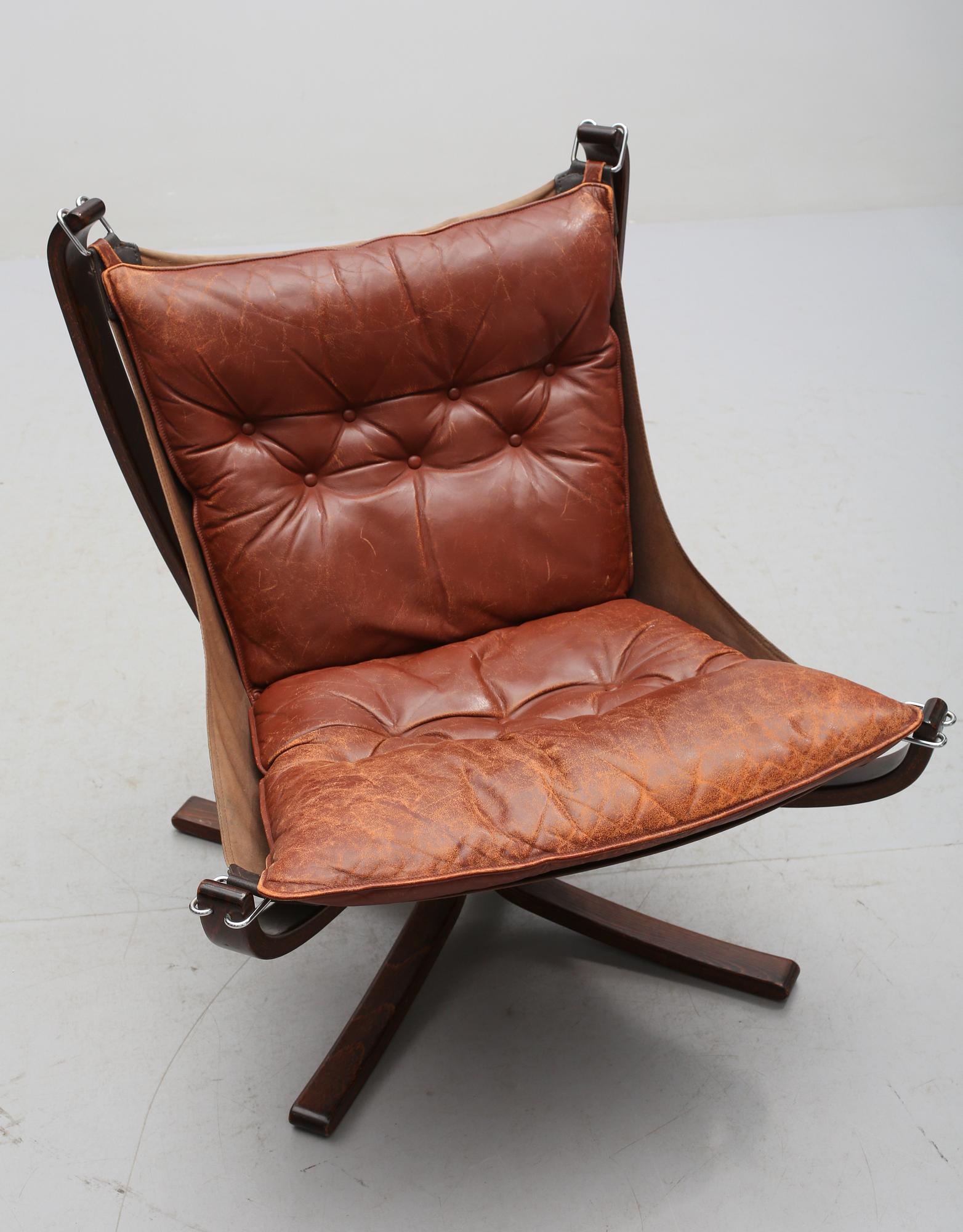 FÅTÖLJER, 2 st, "Falcon", Sigurd Ressell, Vatne Möbler, Norge, 1970-tal.