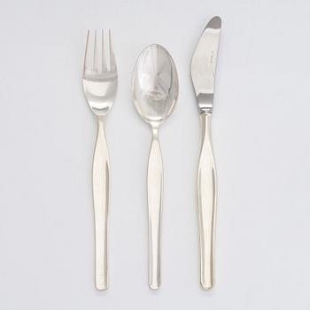 Tapio Wirkkala, A 130-piece set of 'Tapio' silver cutlery, Kultakeskus, Hämeenlinna 1960-1970s.