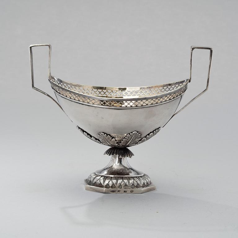 SOCKERSKÅL, silver, Thomas Skotte, St:Petersburg 1770-1814, vikt 260 g.