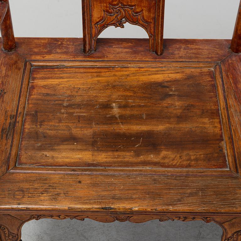 A pair of chinese armchairs, 20th century.