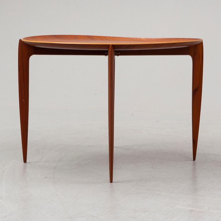 H. ENGHOLM & SVEND AAGE WILLUMSEN, a teak model 4508 tray table from Fritz Hansen, Denmark.