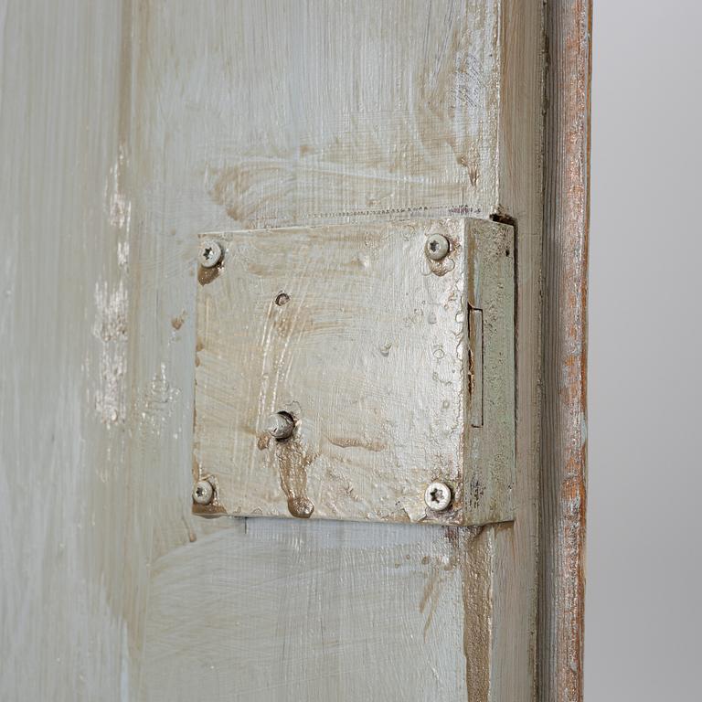 Cabinet, 19th century.