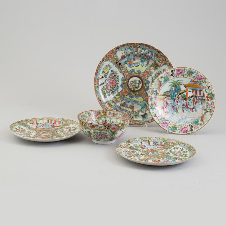 Four plates and a bowl, porcelin, China, second half of th 19th century.