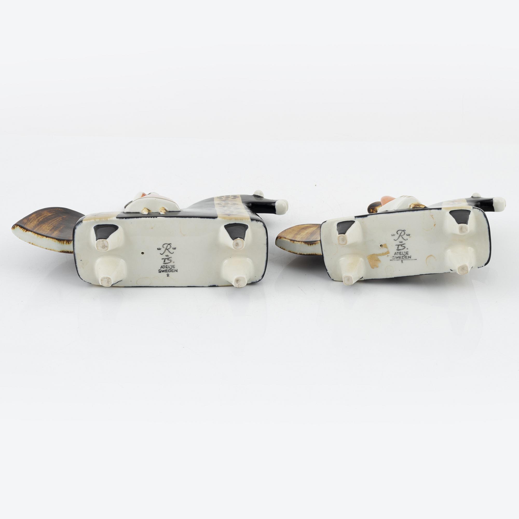 Timo Sarvimäki, figuriner, två st. ryttare, Rörstrand.