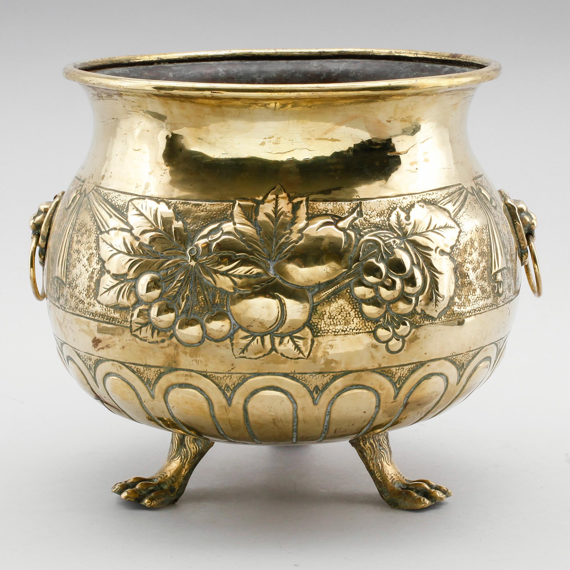 KRUKA, mässing, 1800-tal.