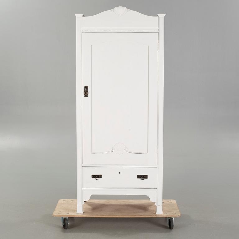 A wardrobe, first half of the 20th century.