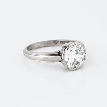 RING, med briljantslipad diamant, 2.10 ct, A. Tillander, Helsingfors.