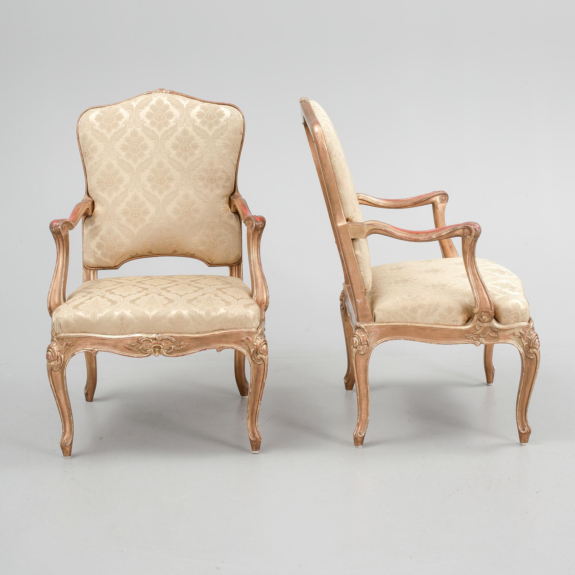 KARMSTOLAR, ett par, nyrokoko, möjligen Frankrike, 1800-tal.