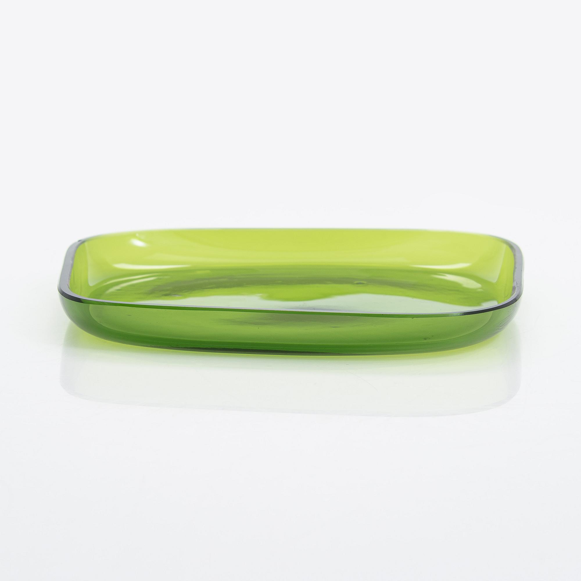 Alvar Aalto, lautanen, malli 3900-38, signeerattu Alvar Aalto Iittala. 1950-luku.
