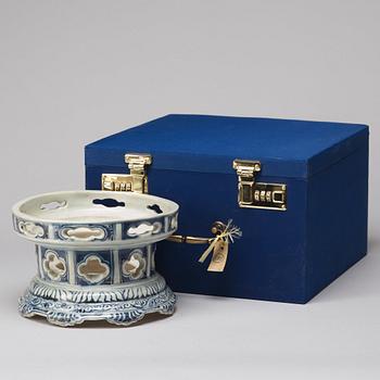 STÄLL, porslin. Thailand, 16/1700-tal.