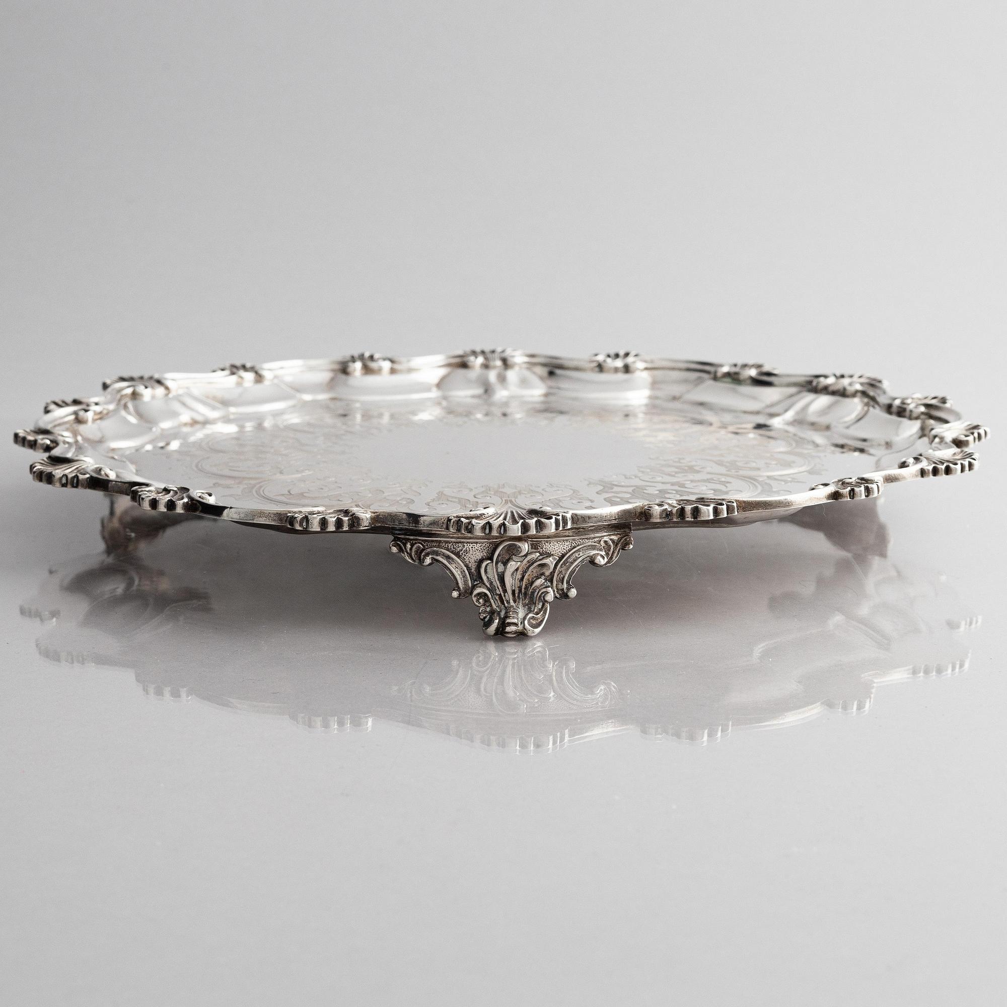 Hands & Son, presenterfat/salver, silver, London 1859.