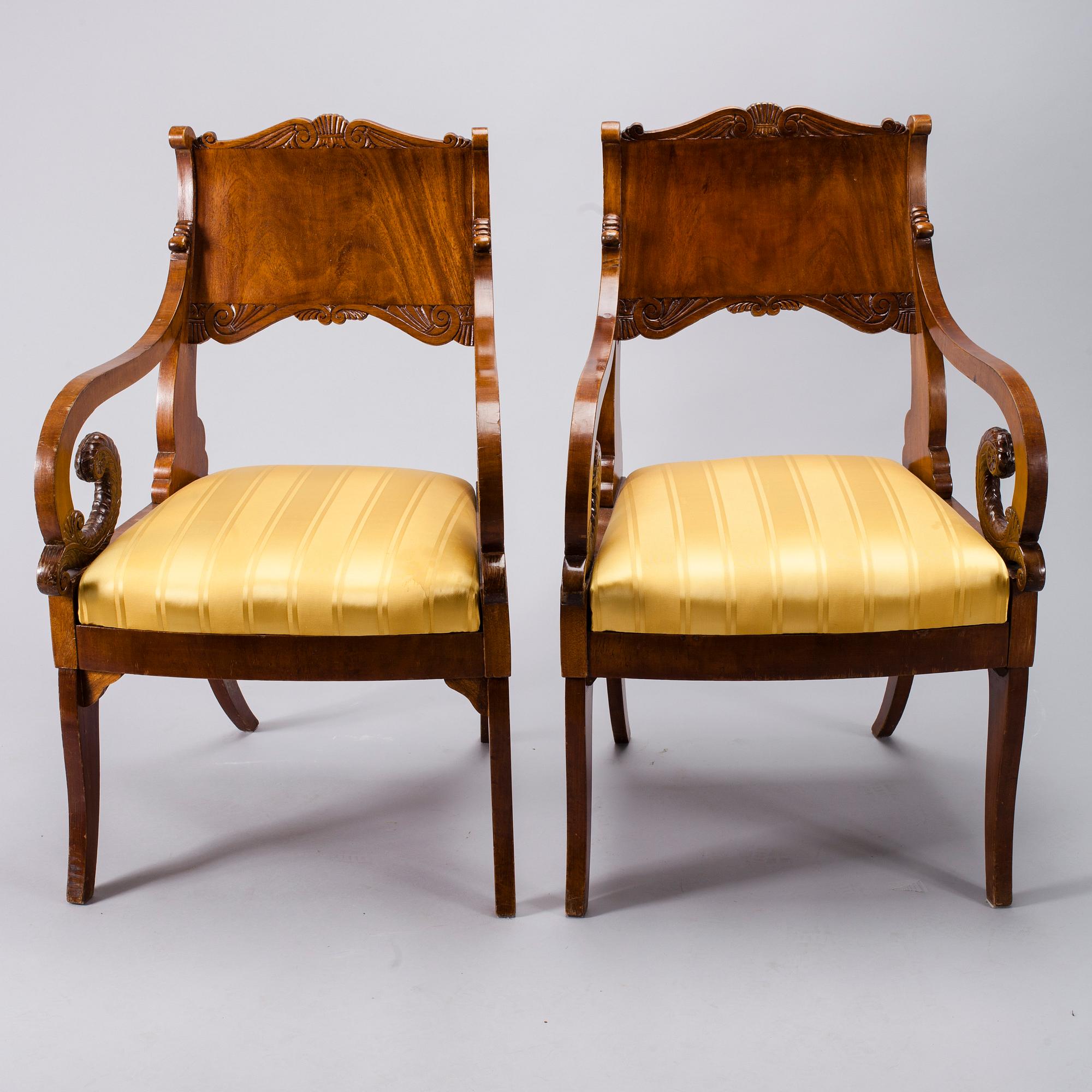 KARMSTOLAR, ett par, biedermeierstil, 1800-talets slut.