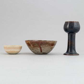 Stig Lindberg, vas och skålar, 2 st, Gustavsbergs studio 1960, 1967 och 1972.