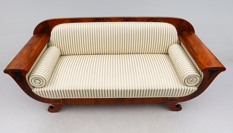 SOFFA, Karl Johan-stil, 1900-talets första hälft.