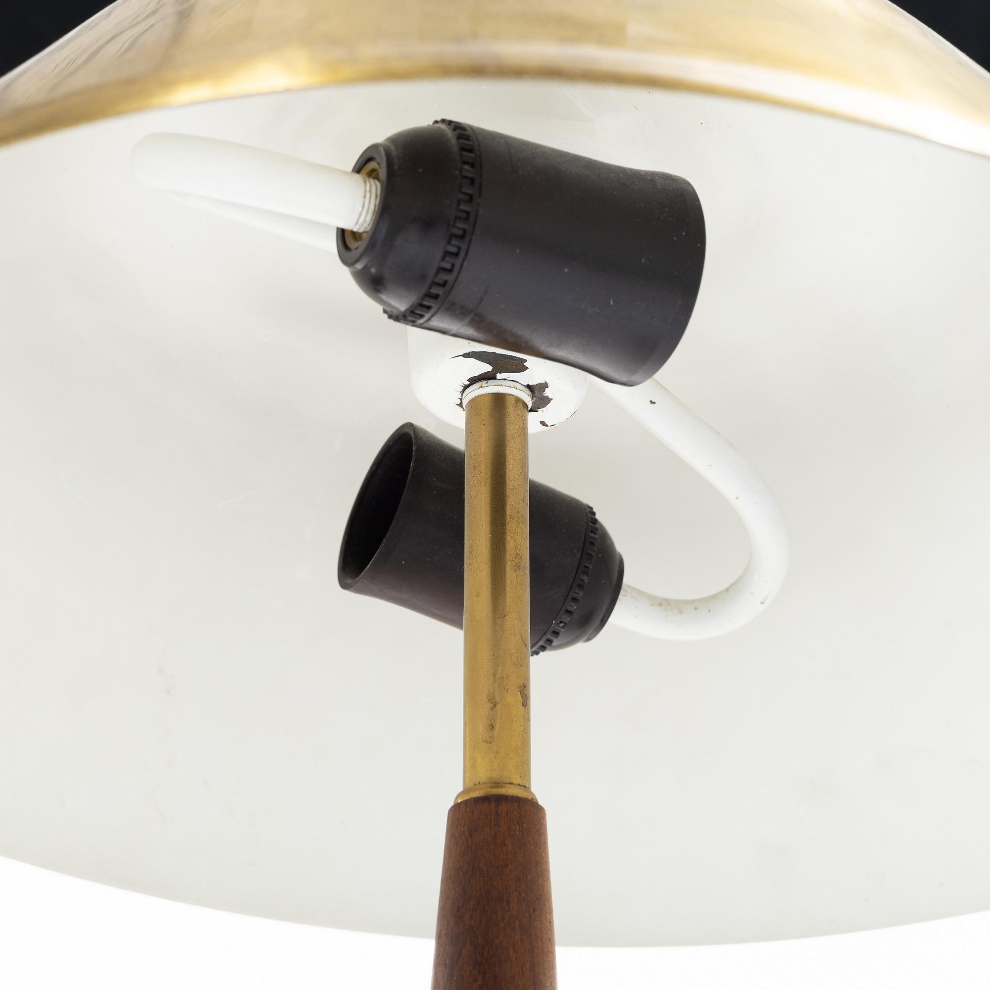 Falkenbergs Belysning, a table lamp model 6417, mid-20th century.