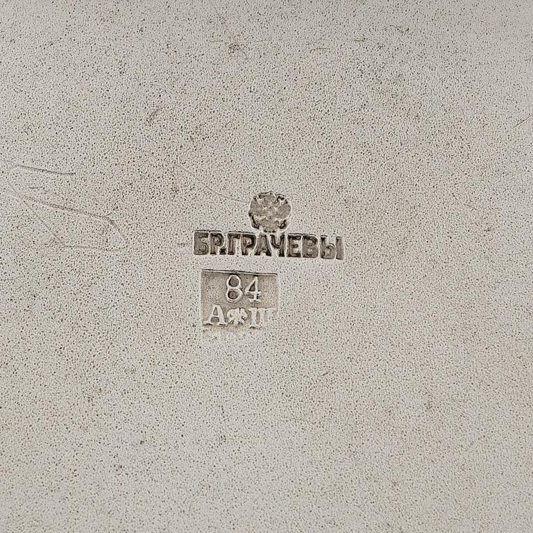 Grachev, Bägare, silver, stämplad Br. Grachev med hovleverantörsmärke, S:t Petersburg 1895-1898.