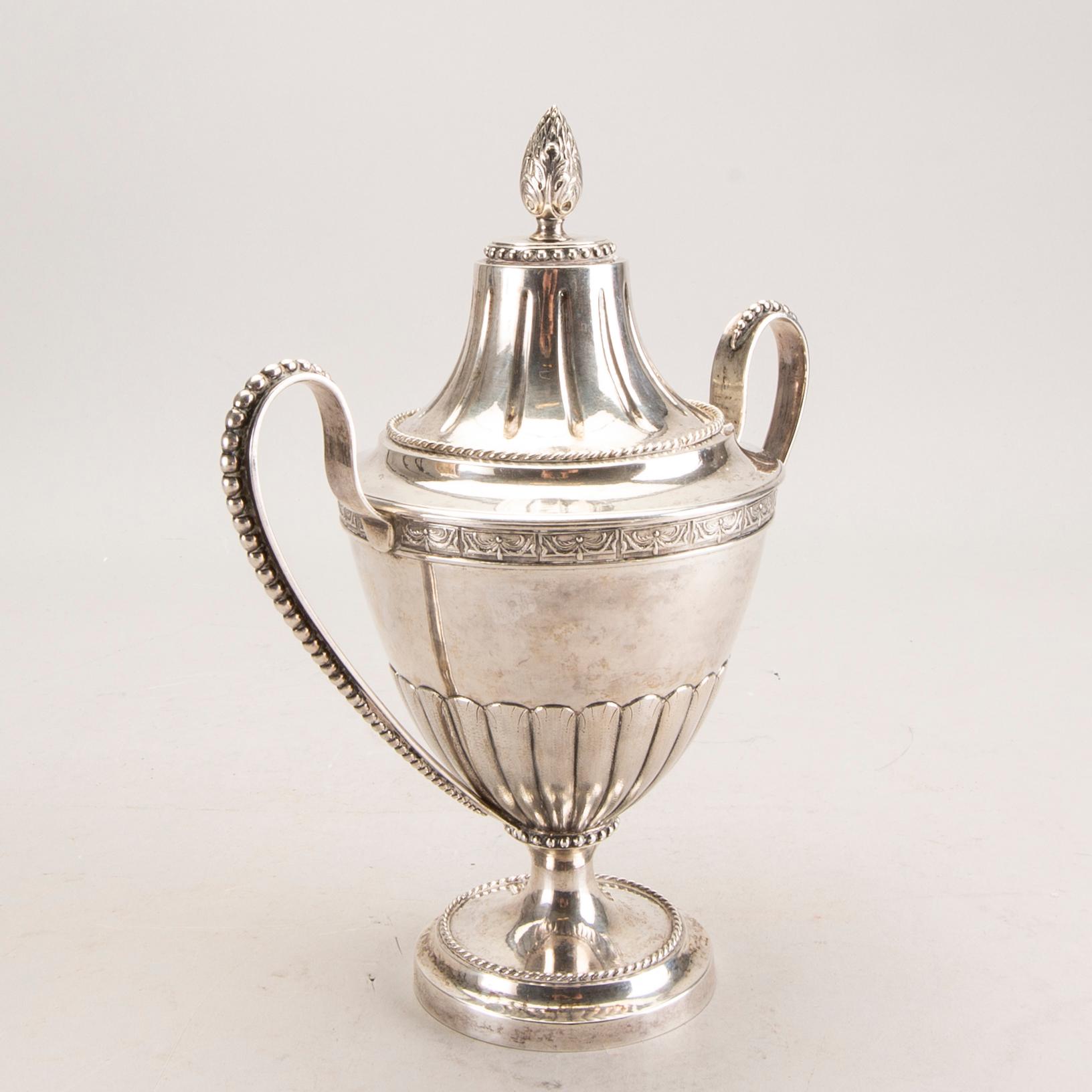 A Swedish 18th century silver suger bowl mark of A Hallberg Kristianstad 1795 weight 798 gr.