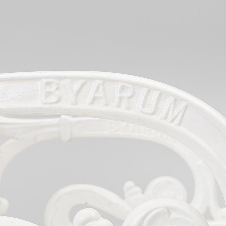 Trädgårdsgrupp, 4 delar, Byarum, 1900-talets andra hälft.