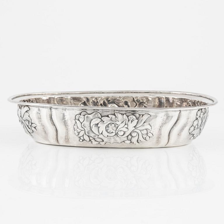 A Russian Silver Bowl, Michail Pawlowitsch Tschurmasow, Moscow 1841.